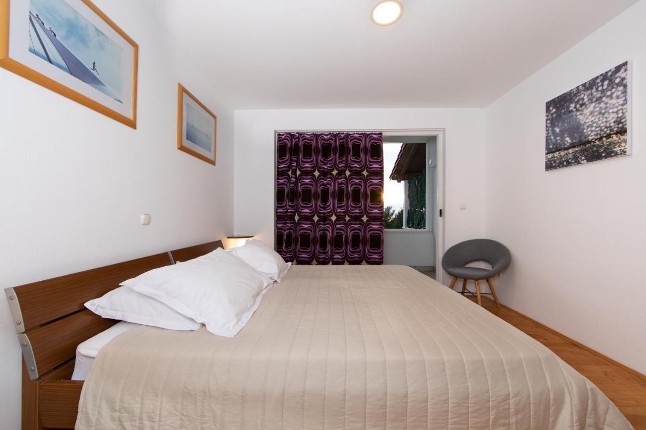 Lux Apartment Tucepi Luaran gambar