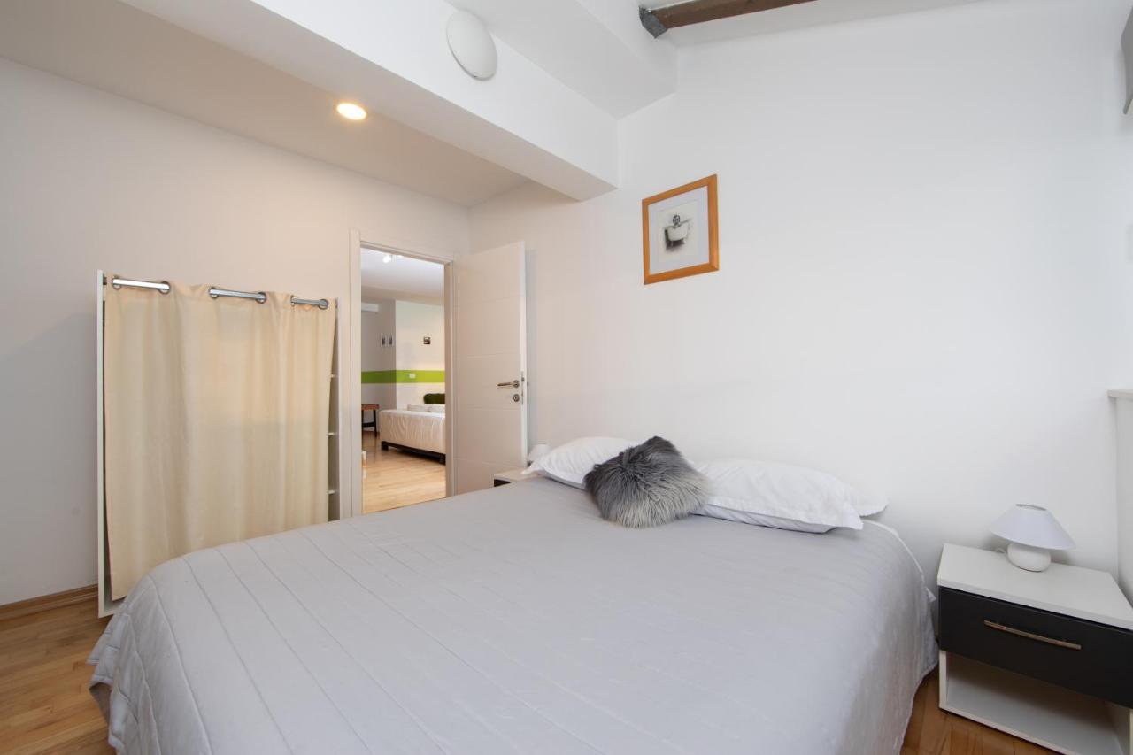 Lux Apartment Tucepi Luaran gambar