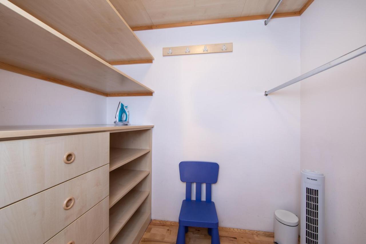 Lux Apartment Tucepi Luaran gambar